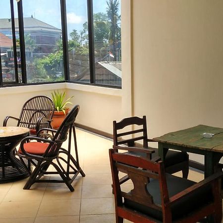 ג'ימבאראן Maxi Hotel Kedonganan מראה חיצוני תמונה