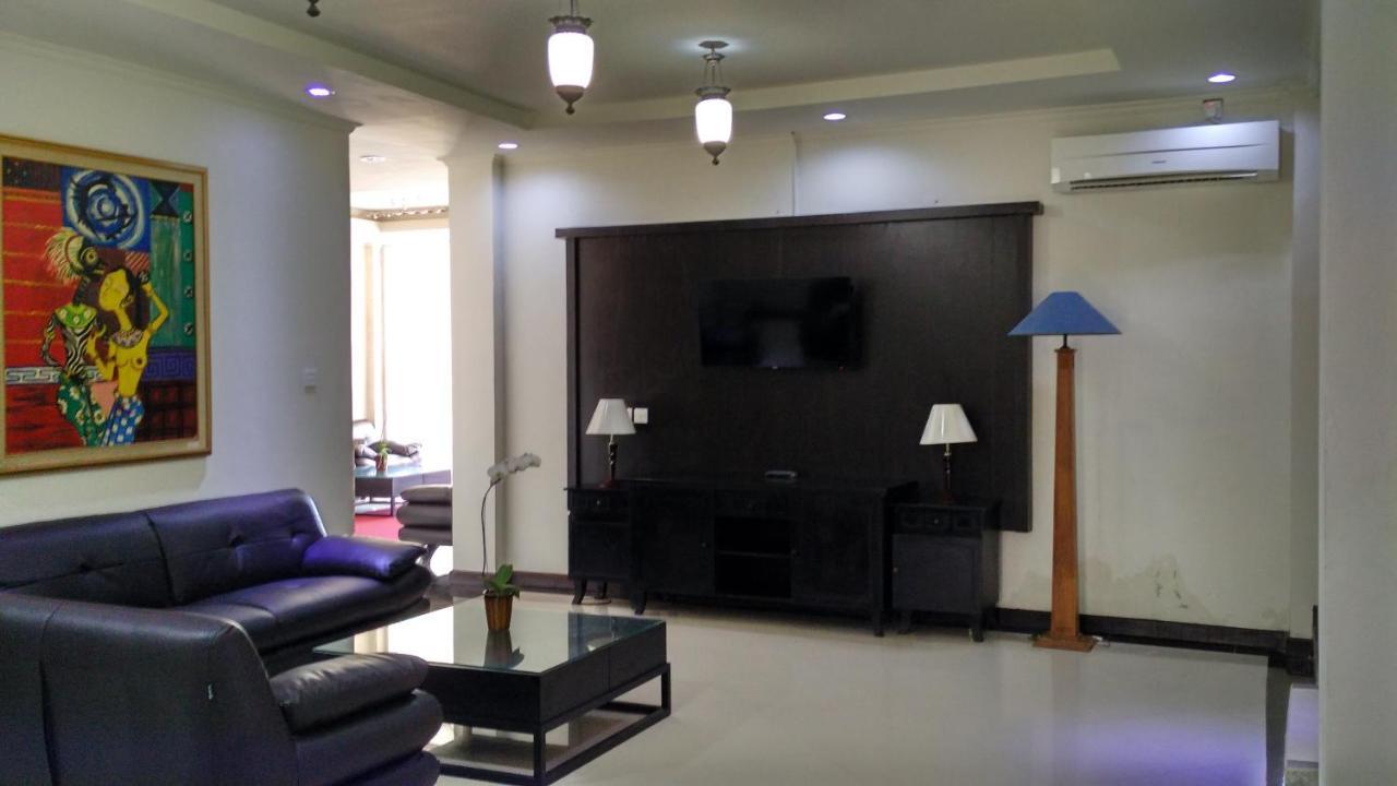 ג'ימבאראן Maxi Hotel Kedonganan מראה חיצוני תמונה