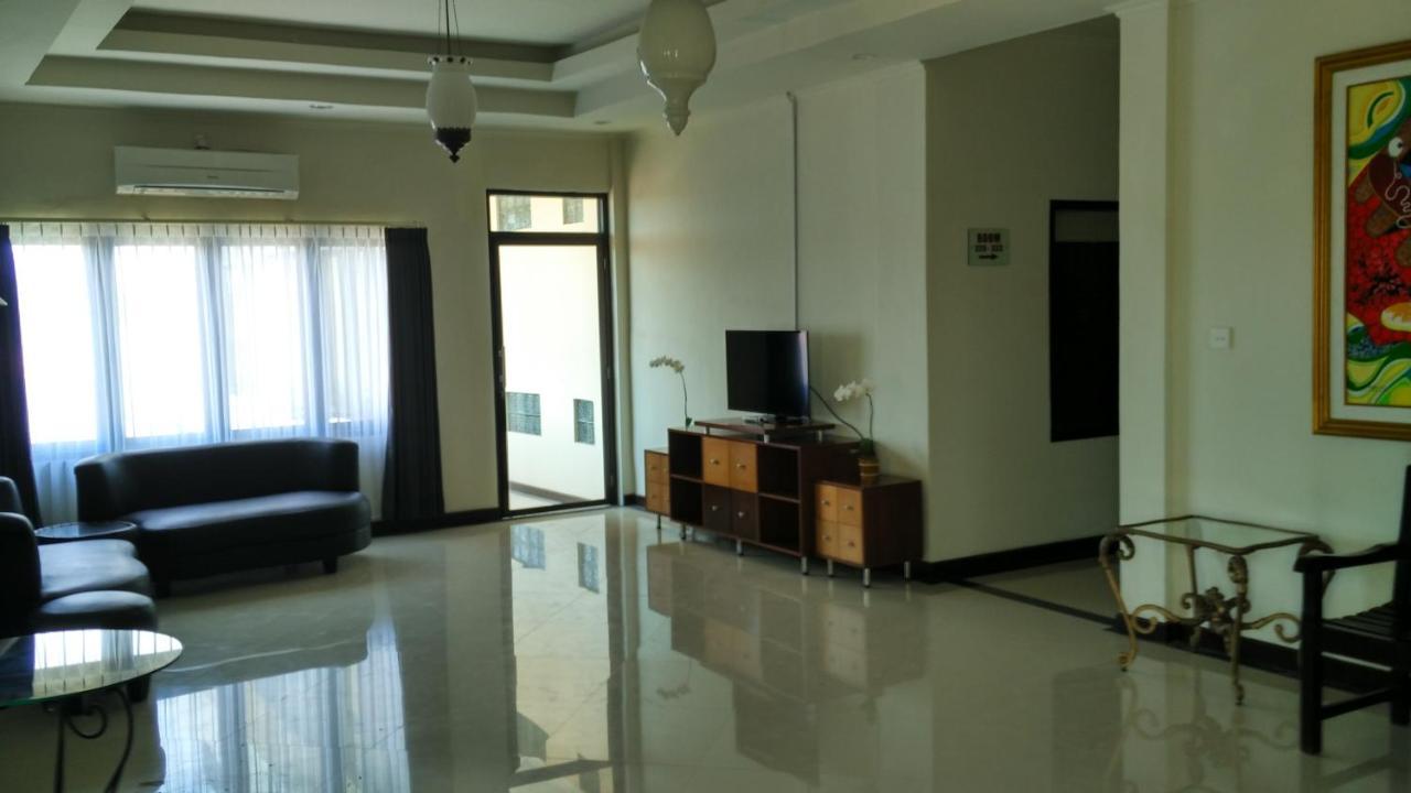 ג'ימבאראן Maxi Hotel Kedonganan מראה חיצוני תמונה